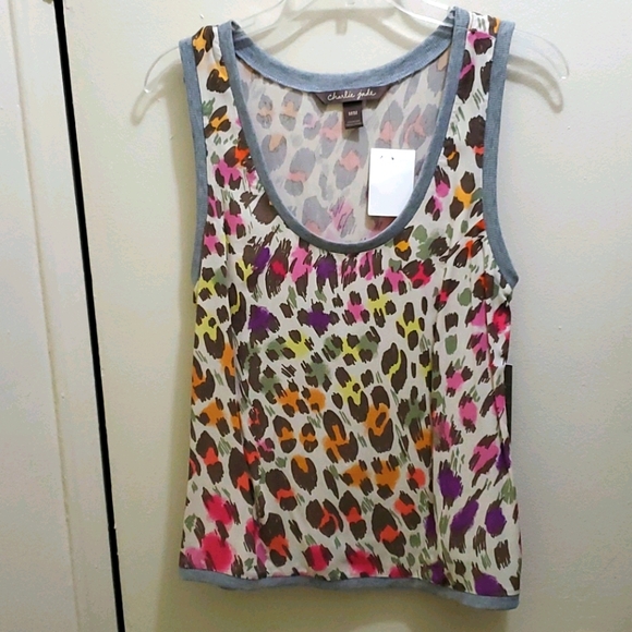 🆕 CHARLIE JADE - NWT PRINTED TOP - Picture 1 of 5